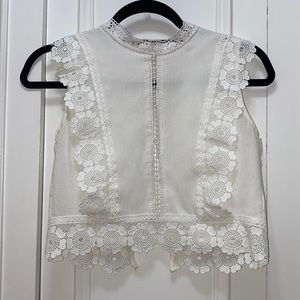 Feminine white crop top